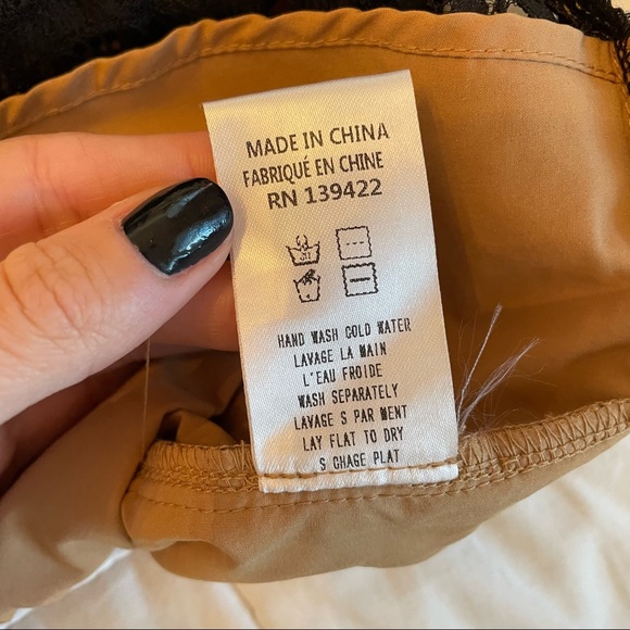 TOBI BLACK LACE DRESS - Picture 5 of 7